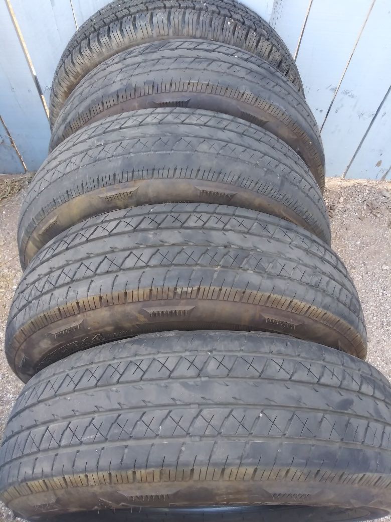 Trailer tires 205/75R14