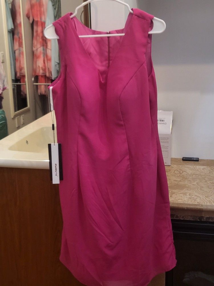 Formal Dresses All Size 16 /xl $20 Each