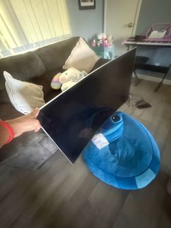 Curve tv 4k