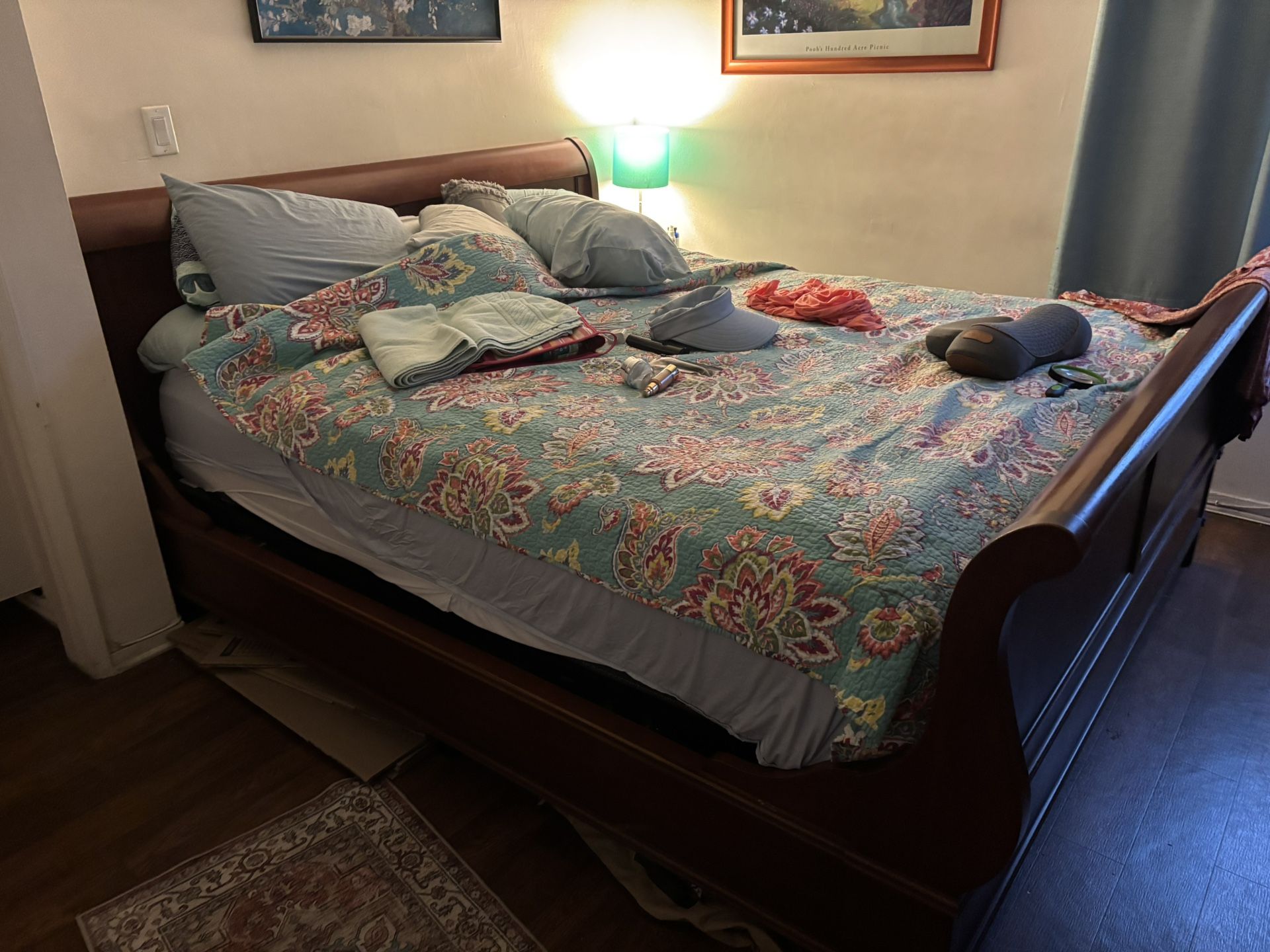 CALI KING SLEIGH BED MAPLE WOOD FRAME / BEAUTY REST MATTRESS