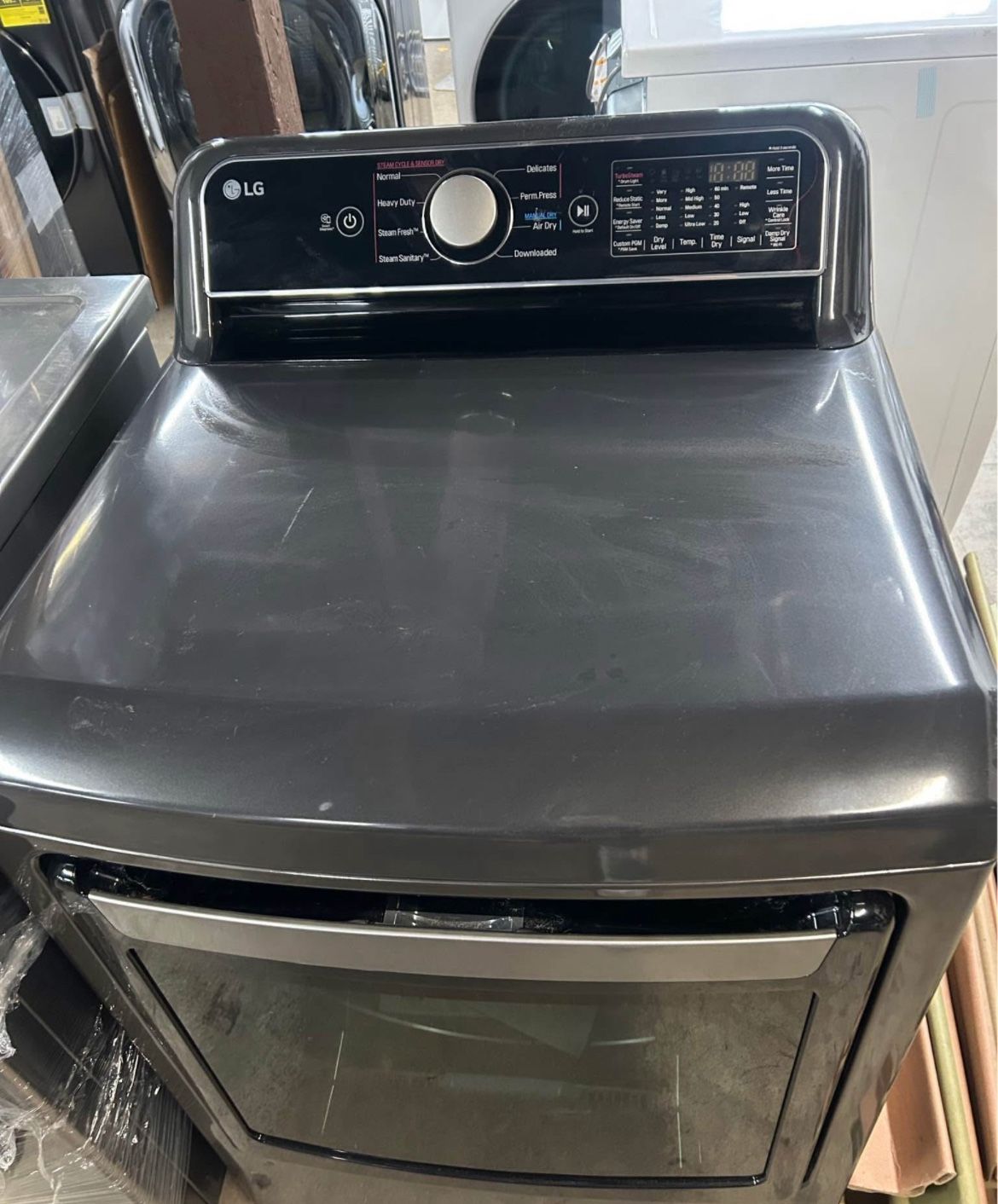 Gas Dryer 7.3cu Dryer with Sensor Dry & Steam Technology