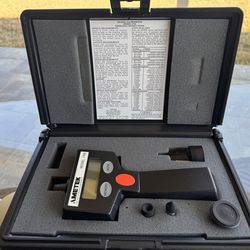 DIGITAL TACHOMETER Ametek MODEL 1726