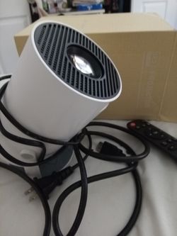 Mini projector for movies, images