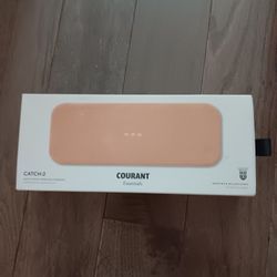 Courant Dual Device Charging Pad: Catch 2
