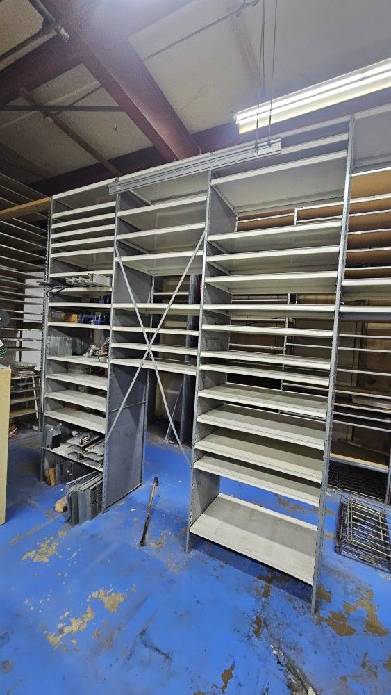 Backroom Shelving Metal Adjustable Drop-in Shelving Stockroom Shelving