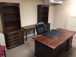 New And Used Office Furniture For Sale In Simpsonville Sc Offerup