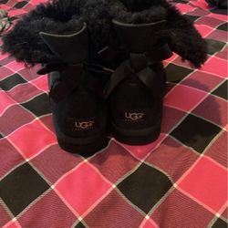 Ugg Bailey Bow