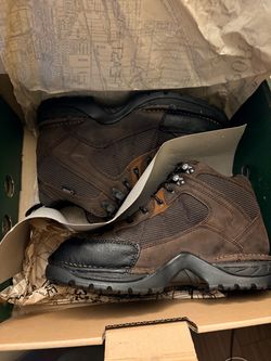 Brown boots for men size 9