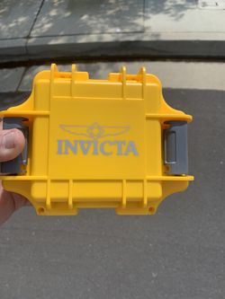 Invicta 1 watch slot holder