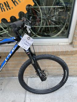 Gt 2.0 avalanche mountain bike clearance