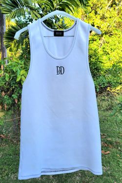 Davide Icon Logo Tank
Size XL