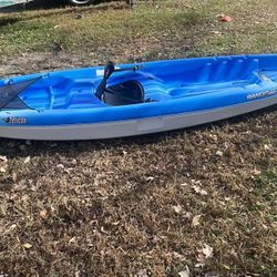 Pelican Bandit Kayak + Paddle 