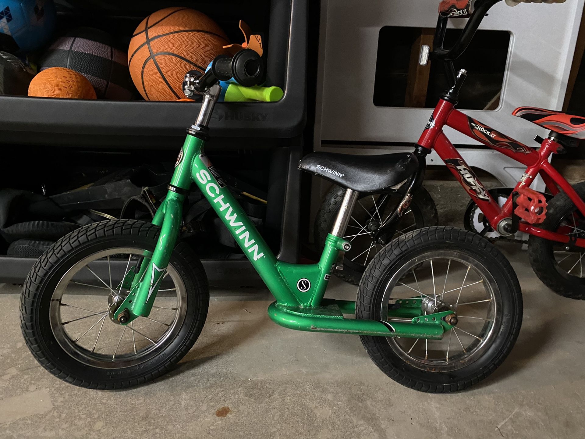 Schwinn Skip Toddler Balance Bike, Beginner Rider Training Bike