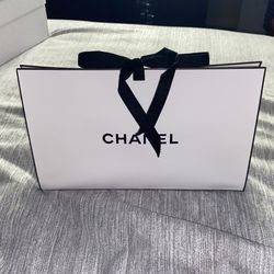 Chanel Box