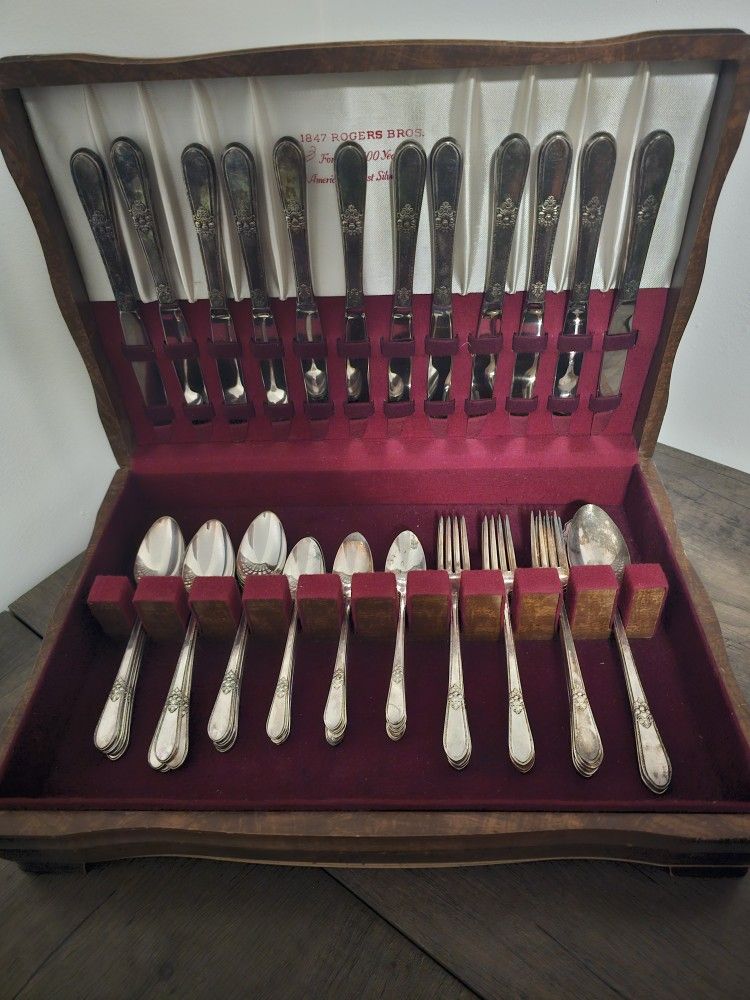 1847 Roger's Brothers Silver Plated Silverware