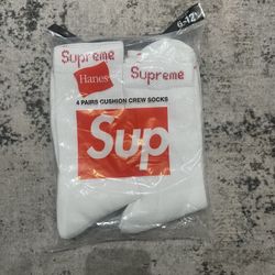 Supreme White Sucks Size 6-12 Mens