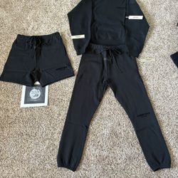 Essentials Set