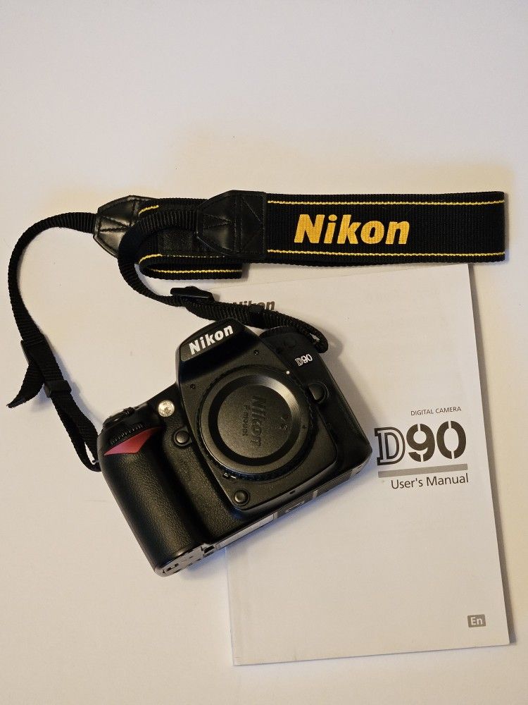 Nikon D90 DSLR Camera + 2 Lenses + Accessories 