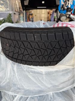 Bridgestone Winter/Snow Tires - Like New (4pcs)