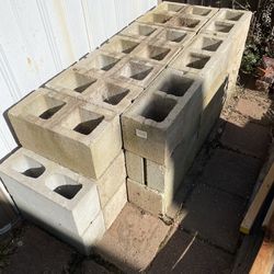 LOT Retaining Wall Cinder Blocks ALL FOR 