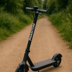 Phantom A10 Scooter 