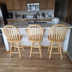 Set of 3 Light Oak Bar Stools 