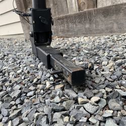 Curt 1 1/4” bike rack