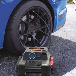 EverStart 750A Jump Starter