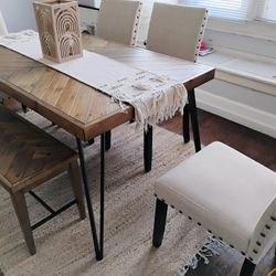 Dining Room Table 