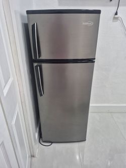 Premium Stainless Steel Top-Freezer Refrigerator