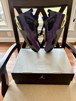 Air Jordan 4 Lakers Size 11 and 10 Available
