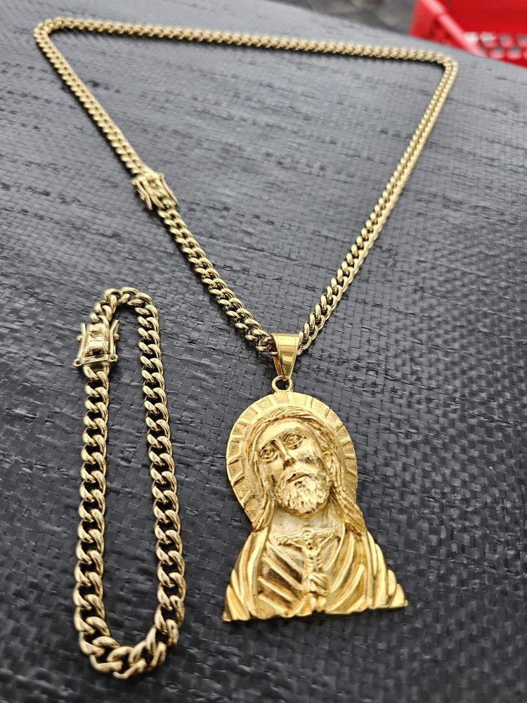 I Deliver I Ship 14k Gold Plated Chain And Bracelet