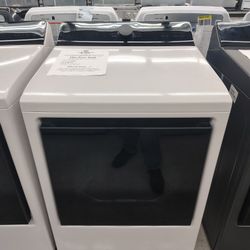 WEEKEND SPECIAL! LG 7.4 Cu. Ft. SMART Gas Dryer, EasyLoad Door, and Sensor Dry Technology