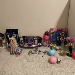 LOL Dolls Collection