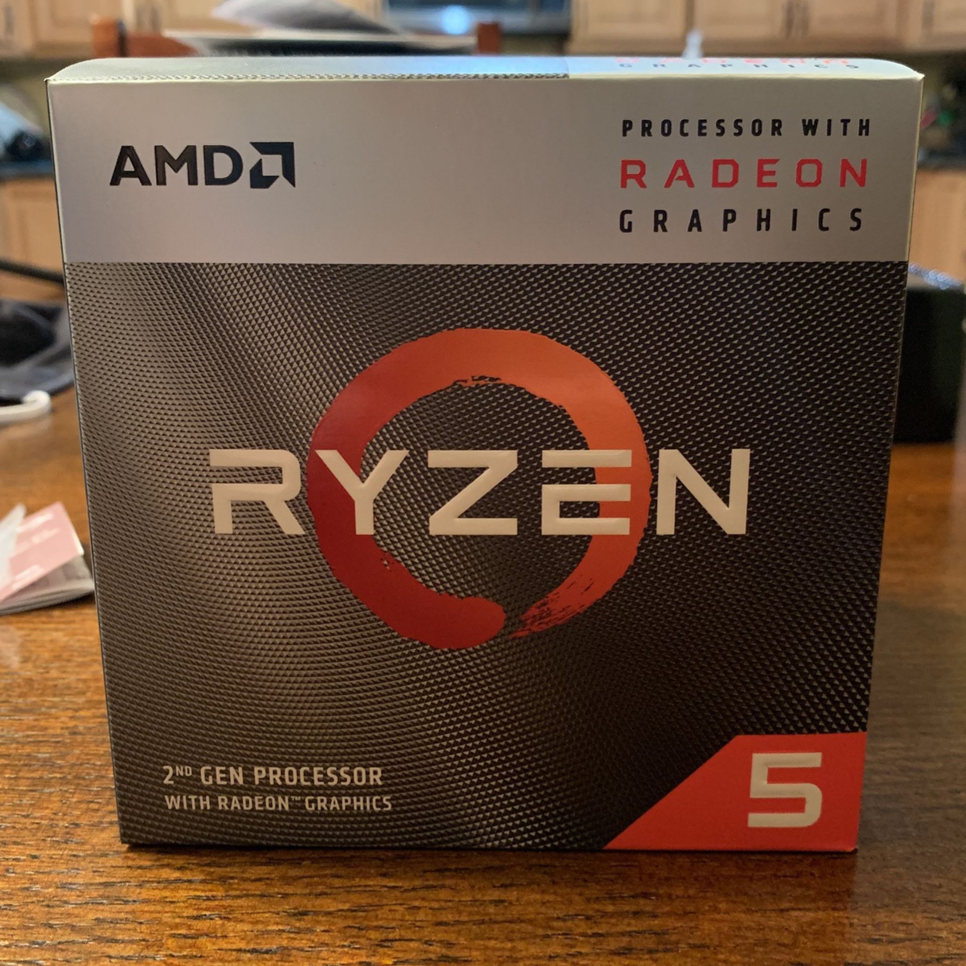 AMD ryzen 5 3400g With Radeon Vega 11 Graphics