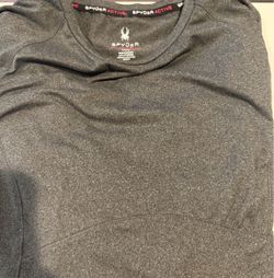 Woman’s Spyder large shirt