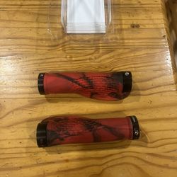 Ergonomic Handlebar Grips