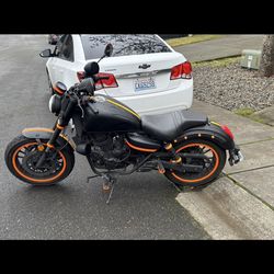 2023 Venom 250cc Chopper Cruiser Motorcycle - Black/Orange - Only 3,000 Miles! Street Legal