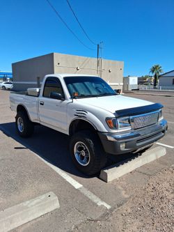 Toyota Tacoma 99 automatic