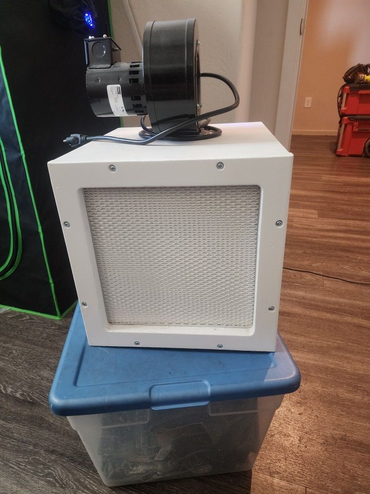 Laminar Flow Hood 12"x12"