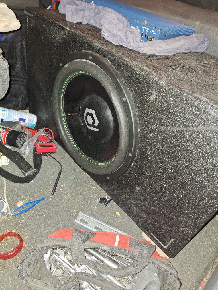 Fifteen inch Competition Car Subwoofer 