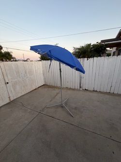 like new wonder shadeportable sun protection umbrella blue