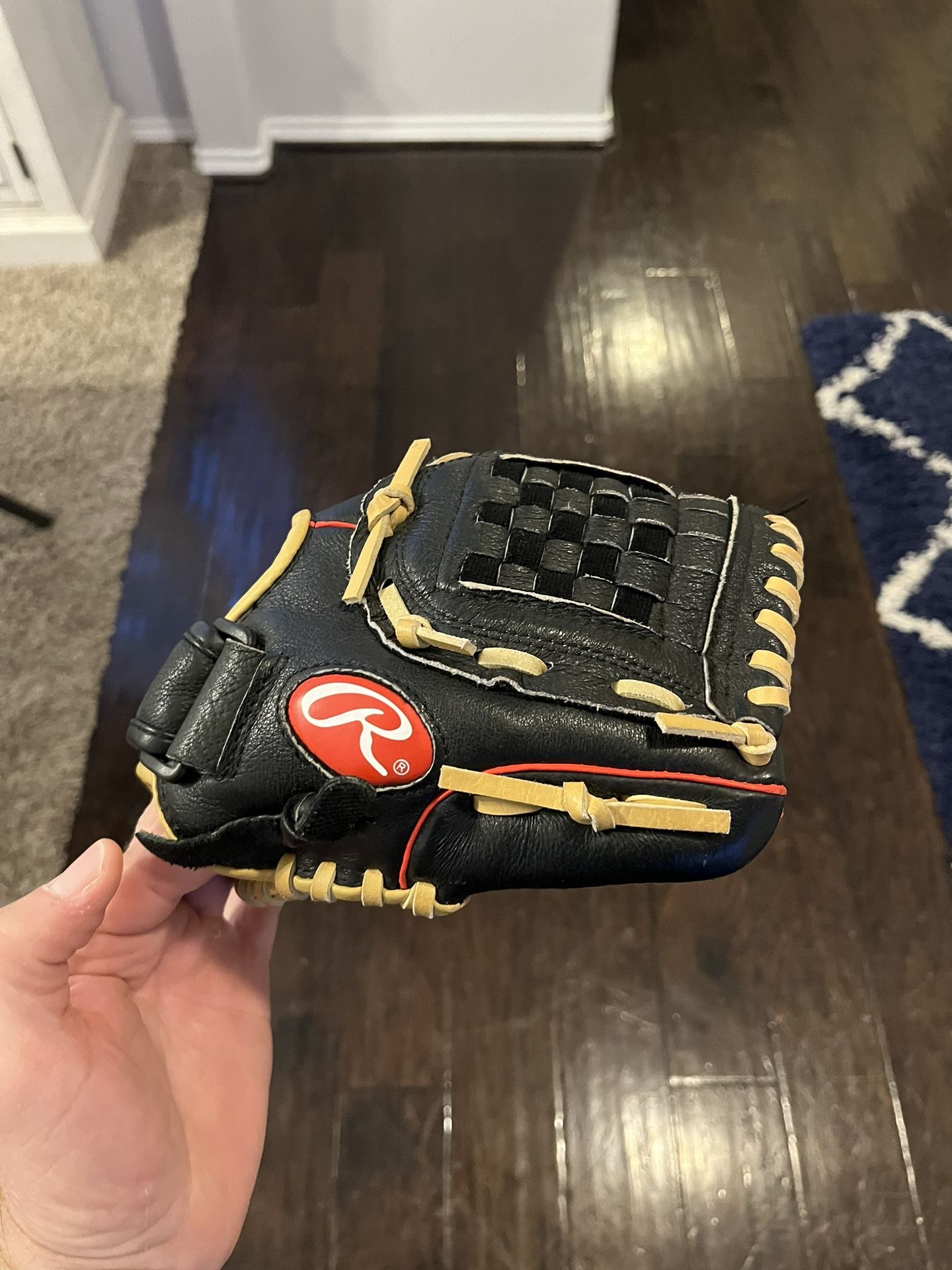 Softball Glove 10 Inch