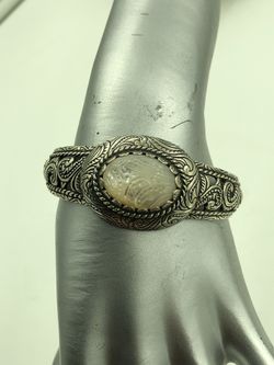 Carolyn Pollack 925 STER Silver Carved Mother of Pearl Cuff Bangle