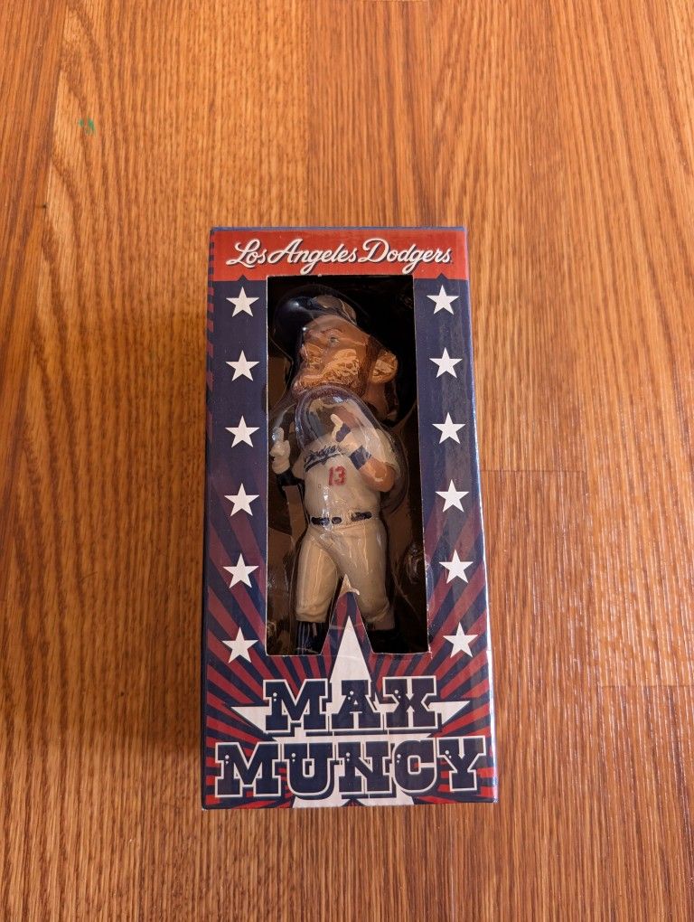 Max Muncy Bobblehead 2022