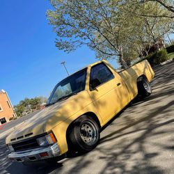 1989 Nissan Pickup