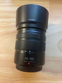 OBO- Telephoto 45-150mm Lens with Hood - $150 OBO. Pick up today!