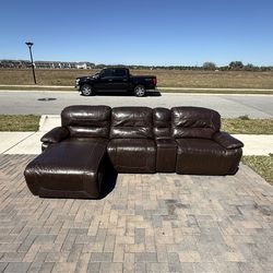 🛋️Leather Couch with Chaise - Delivery Available