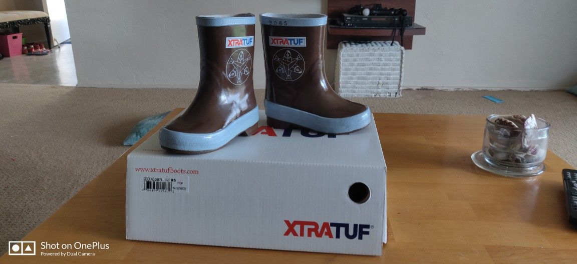 Child's EXTRATUF boat/rain Boots