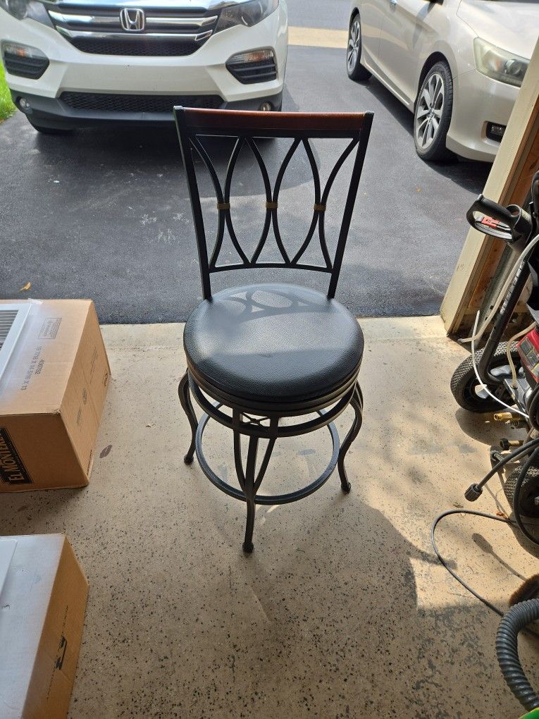 Counter Hight Bar Stools  2